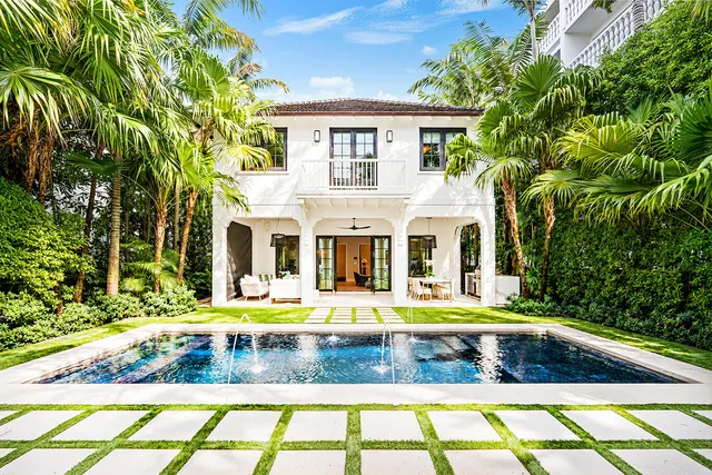 5-bedroom home at 412 Brazilian Avenue, Palm Beach