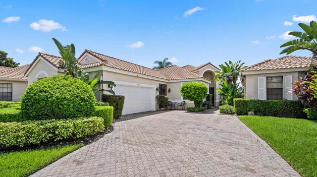 3-bedroom rental at 4465 BARCLAY FAIR Way, Lake Worth