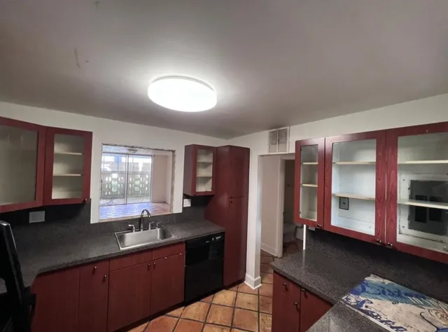 1-bedroom rental at 410 NW 68TH Avenue #104, Plantation