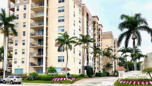 1-bedroom rental at 1801 N FLAGLER Drive #432, West Palm Beach