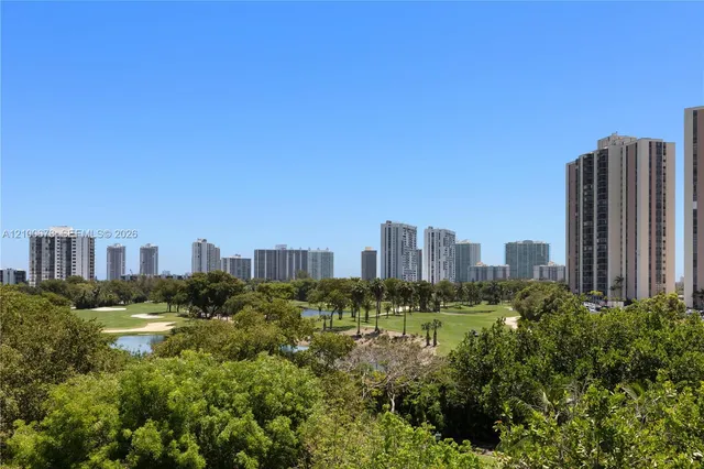 2-bedroom home at 20400 W Country Club Drive #605, Aventura