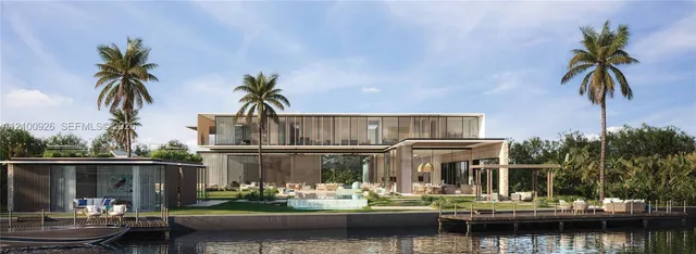 9-bedroom home at 4521 Pine Tree Drive, Miami Beach