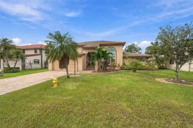 4-bedroom home at 5361 Lancelot Lane, Davie