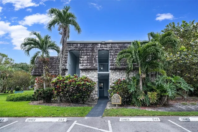 1-bedroom home at 3119 Oakland Shores Drive #C204, Oakland Park