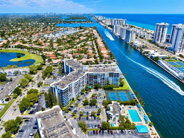 3-bedroom home at 1000 Parkview Drive #610, Hallandale Beach