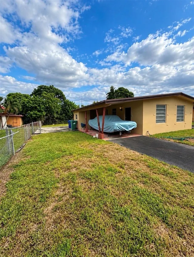 3-bedroom home at 3271 NW 182nd Street, Miami Gardens
