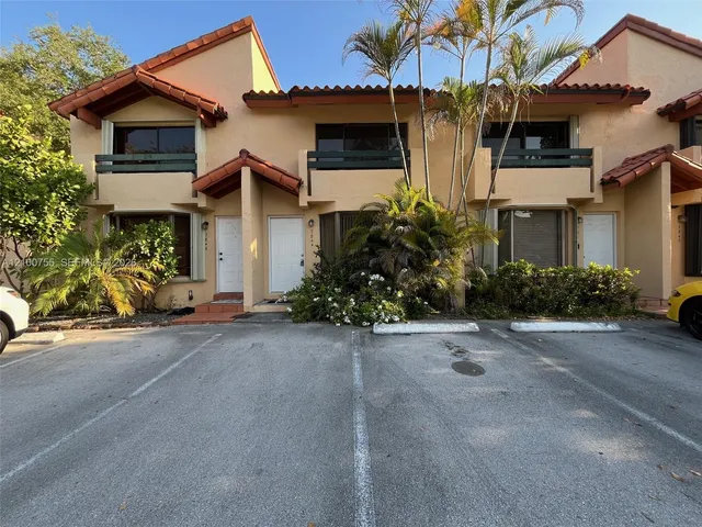 2-bedroom rental at 7844 SW 102nd Lane #7844, Miami