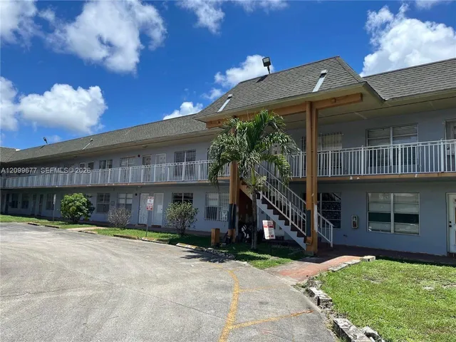 1-bedroom rental at 251 NW 177th Street #A-103, Miami Gardens