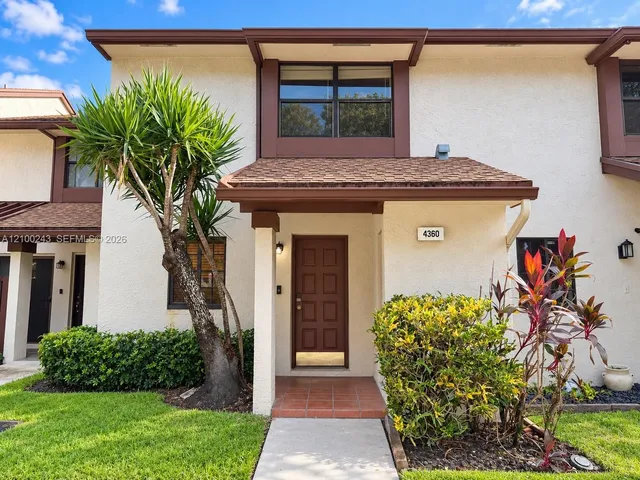 2-bedroom rental at 4360 N Carambola Circle N #4360, Coconut Creek