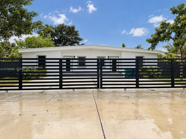3-bedroom rental at 1066 NW 100th Terrace #1, Miami