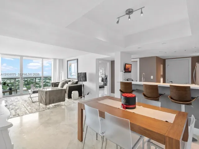 2-bedroom rental at 650 West Avenue #2110, Miami Beach