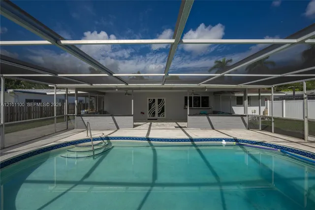 4-bedroom rental at 5316 Buchanan Street #0, Hollywood