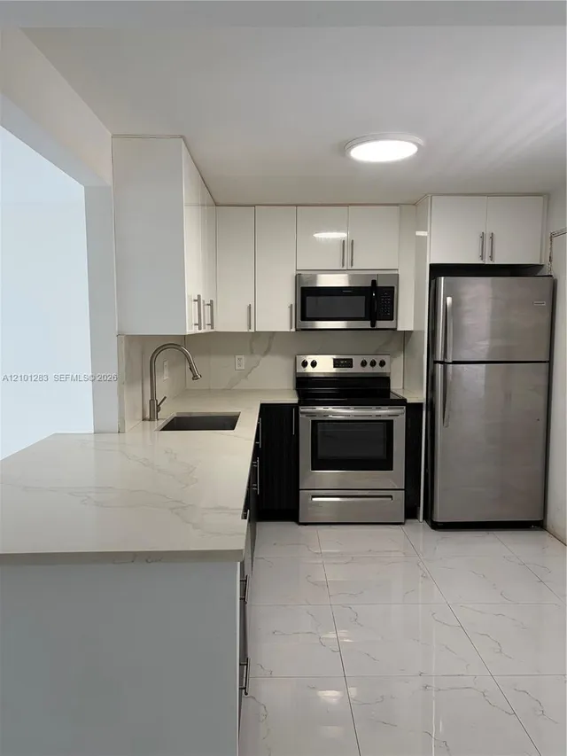 2-bedroom rental at 1401 NE 191st Street #D201, Miami