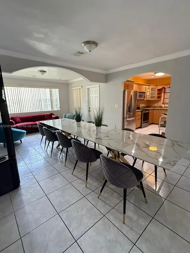 3-bedroom rental at 1020 NE 172nd Terrace, Miami