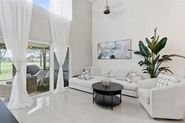 3-bedroom rental at 7532 S Pinewalk Drive S #108, Margate