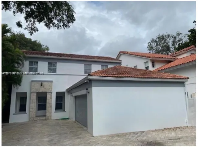 4-bedroom rental at 1725 Tigertail Avenue, Miami