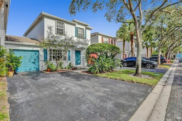 3-bedroom home at 6003 HARBOR ISLE Way #495, Tamarac