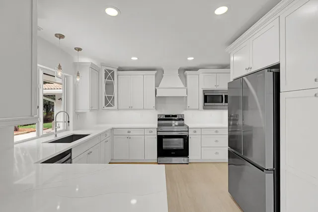 3-bedroom home at 500 SW 62ND Avenue, Plantation