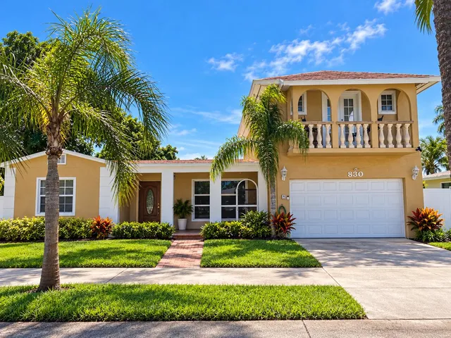 7-bedroom home at 330 CYPRESS Drive, Lake Park