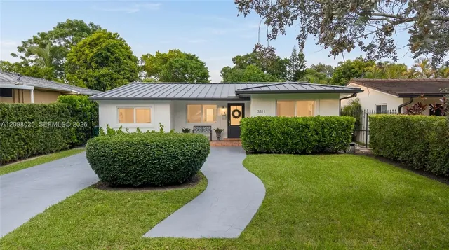 3-bedroom home at 3311 SW 64 Avenue, Miami