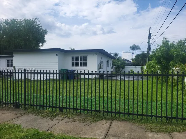 2-bedroom rental at 1080 NW 186th Street #I080, Miami Gardens