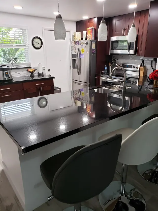 2-bedroom rental at 900 NE 12th Avenue #302, Hallandale Beach