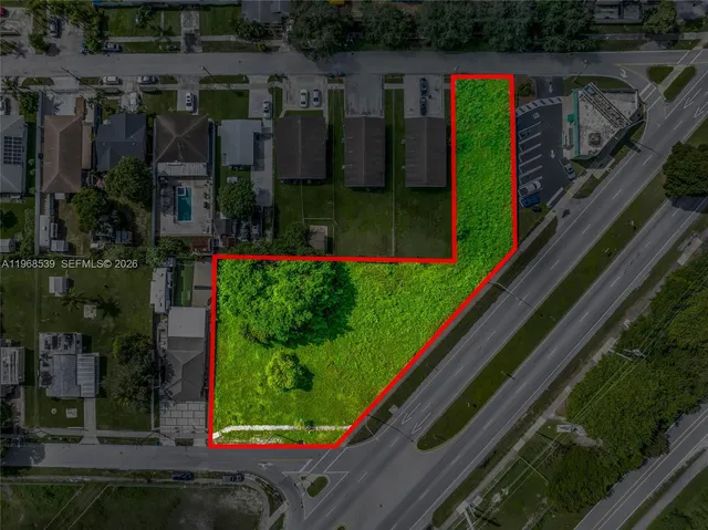 Land at 214 S Dixie Highway, Miami