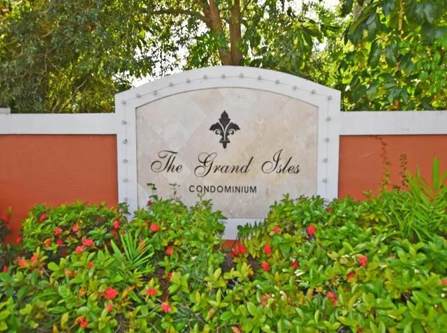 2-bedroom home at 4163 N HAVERHILL Road #1220, West Palm Beach