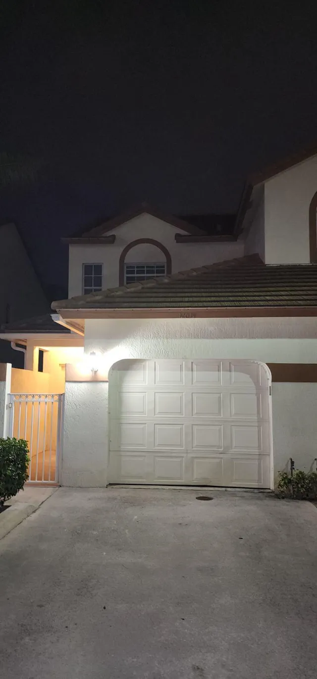 3-bedroom rental at 12614 Shoreline Drive, Wellington