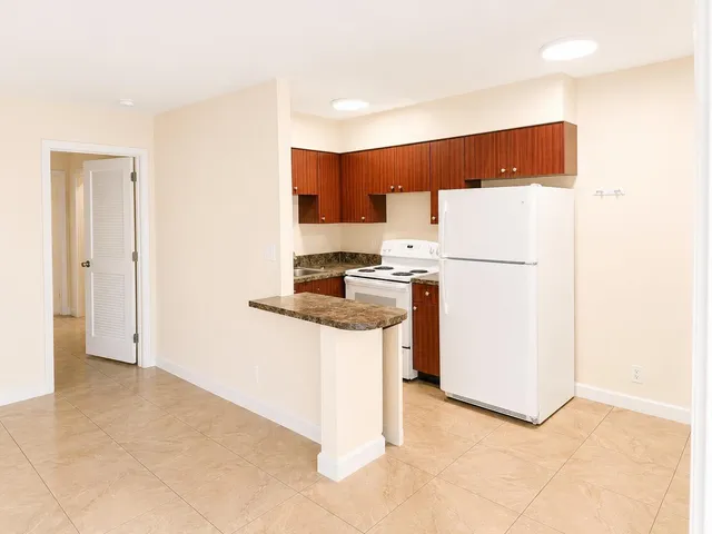1-bedroom rental at 824 NE 16TH Street #828, Fort Lauderdale