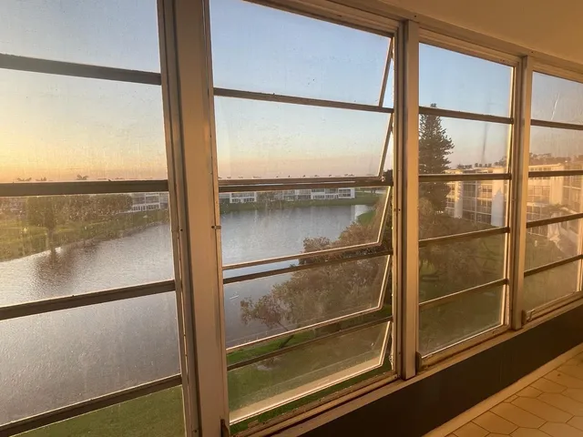 2-bedroom rental at 4033 HYTHE B #4033, Boca Raton