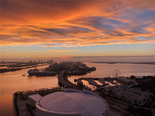2-bedroom home at 888 Biscayne Boulevard #3001, Miami