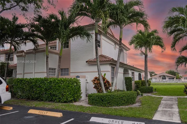 3-bedroom home at 3307 Deer Creek Alba Way, Deerfield Beach