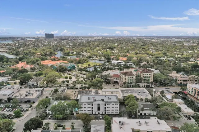 2-bedroom home at 1212 SE 2nd Court #301, Fort Lauderdale