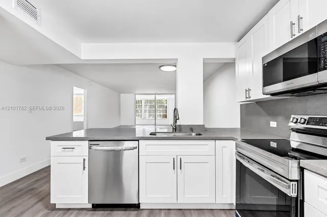 1-bedroom home at 445 NE 195th Street #125, Miami
