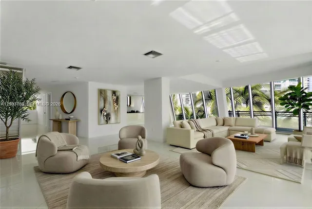 4-bedroom home at 2950 NE 188th Street #349, Aventura