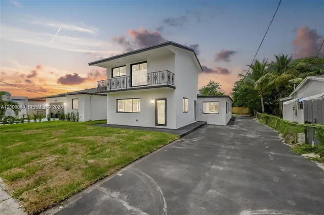 5-bedroom home at 5413 SW 23rd Street, West Park