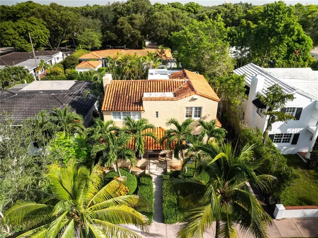 4-bedroom home at 1461 Certosa Avenue, Coral Gables
