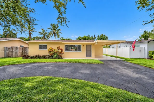 3-bedroom home at 5031 SW 94th Terrace, Cooper City