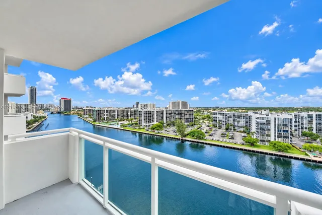 1-bedroom home at 3000 S Ocean Drive #1208, Hollywood