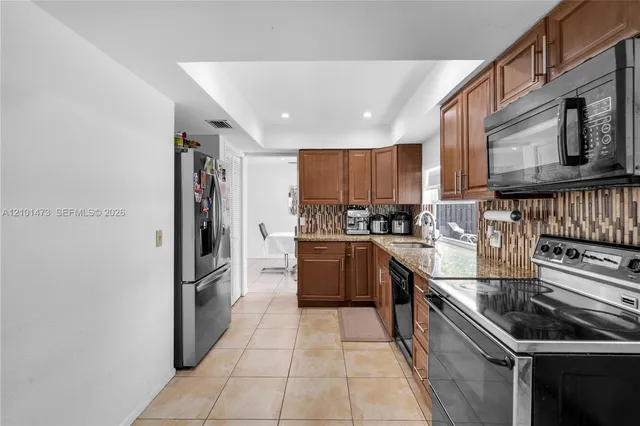 3-bedroom rental at 11911 NW 32nd Manor, Sunrise