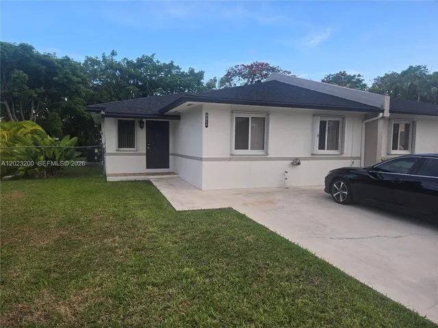 3-bedroom rental at 9400 SW 169th Street #00, Palmetto Bay