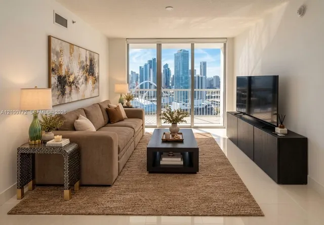 1-bedroom rental at 1750 N Bayshore Drive #4312, Miami