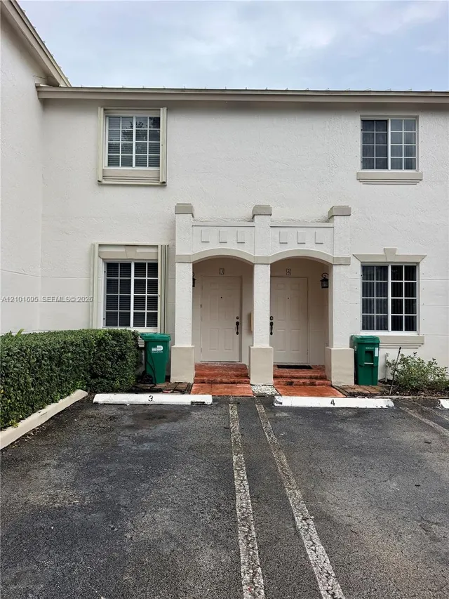 2-bedroom rental at 15720 SW 92nd Avenue #3A, Palmetto Bay