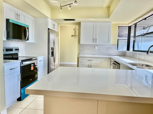 4-bedroom rental at 9612 SW 117th Avenue #9612, Miami