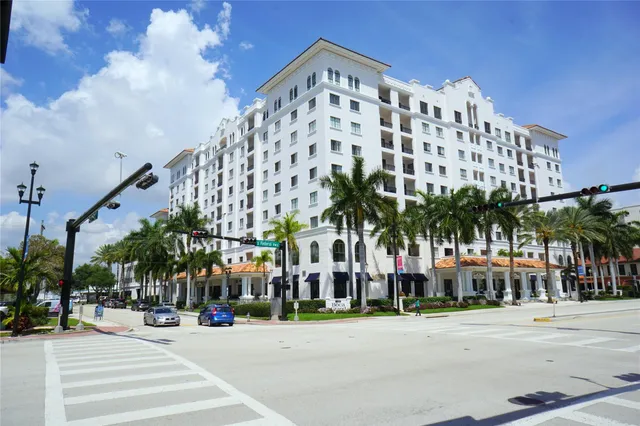 2-bedroom home at 233 S FEDERAL Highway #401, Boca Raton