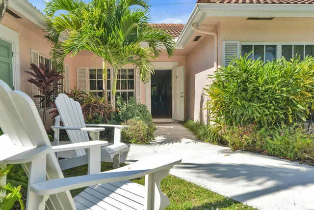 2-bedroom rental at 770 E CAMINO REAL #0040, Boca Raton