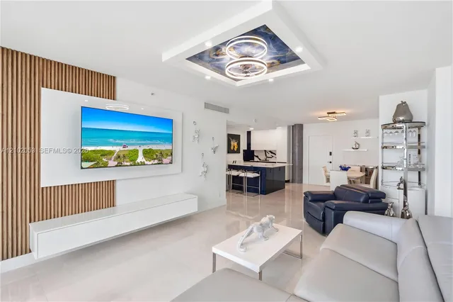 1-bedroom home at 2501 S Ocean Drive #408, Hollywood