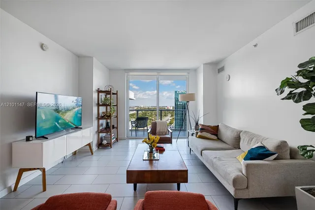 2-bedroom home at 4250 Biscayne Boulevard #1605, Miami