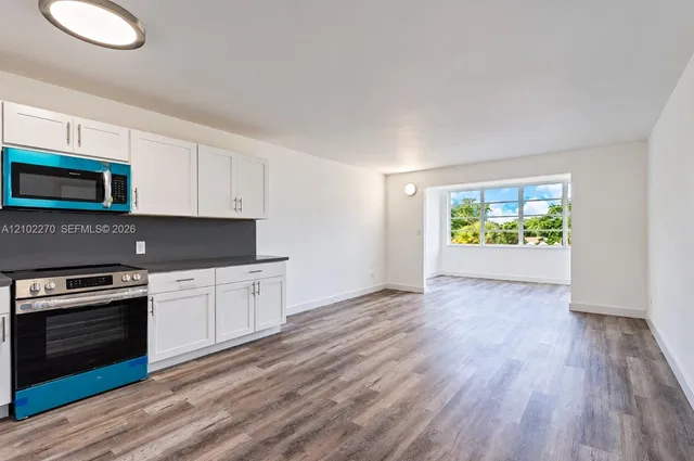 2-bedroom home at 445 NE 195 Th Street #330, Miami
